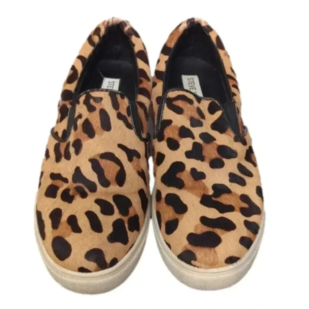 STEVE Madden Ecentric Leopard Print Pony Fur Flats